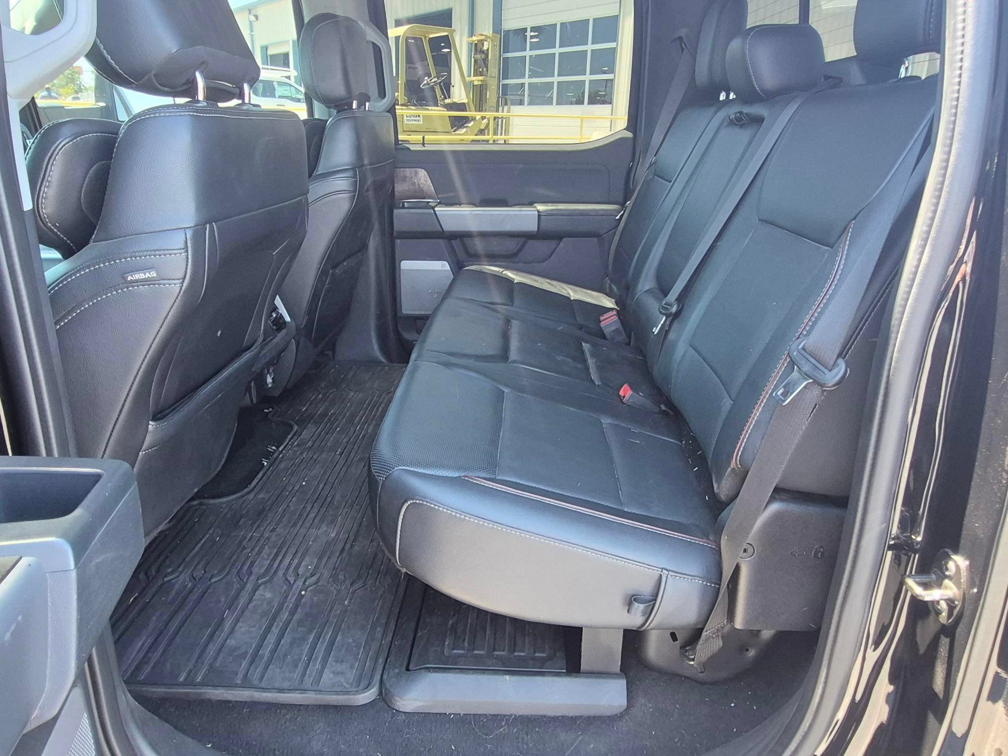 Used 2023 Ford F450 Lariat w/ Lariat Ultimate Package AWD/4WD image 8