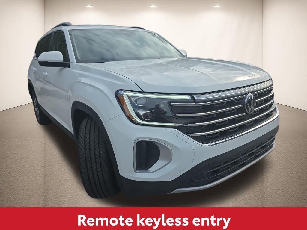 Used 2025 Volkswagen Atlas SE image 9