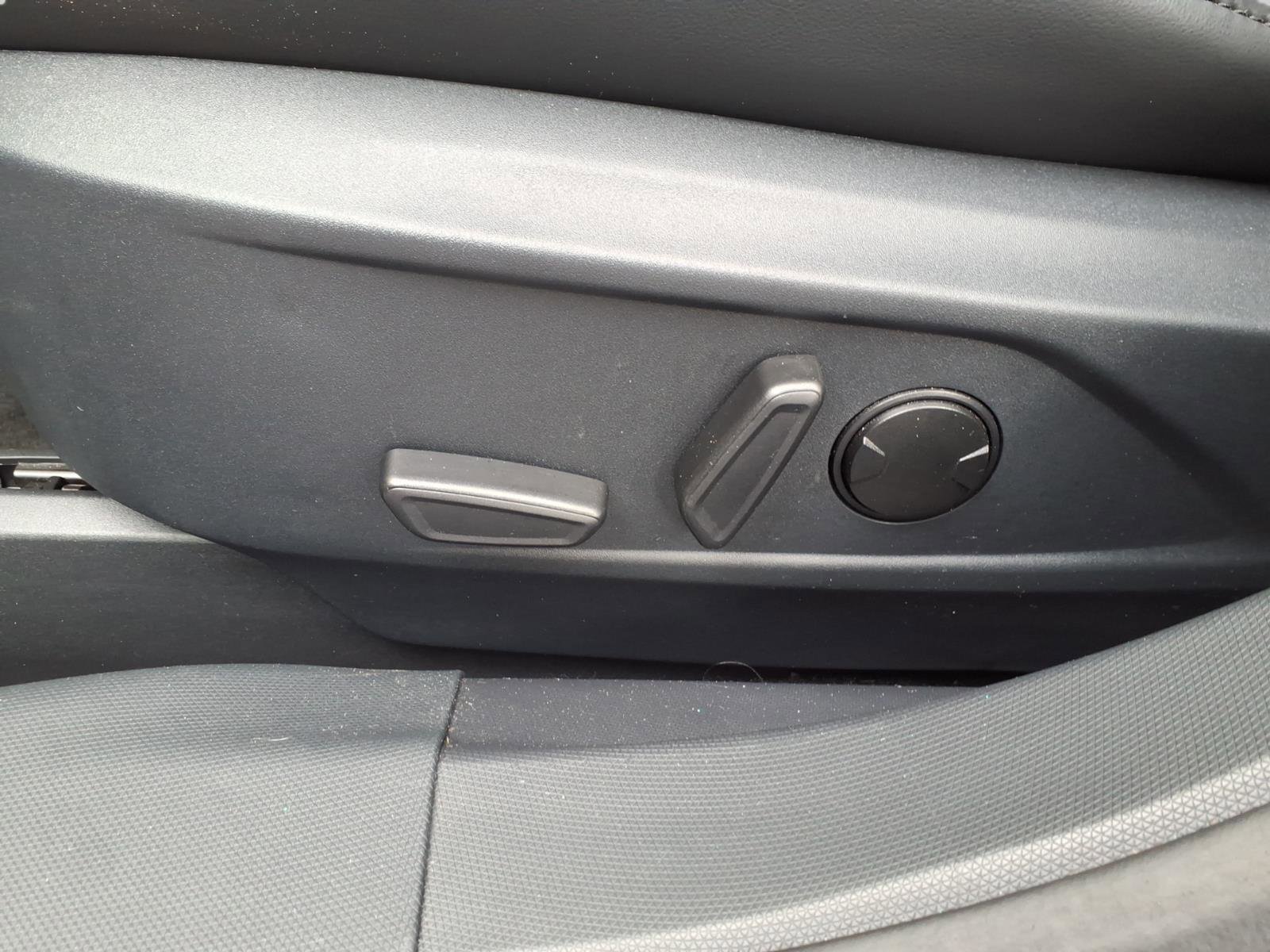 Used 2021 Ford Mustang Mach-E Premium image 10