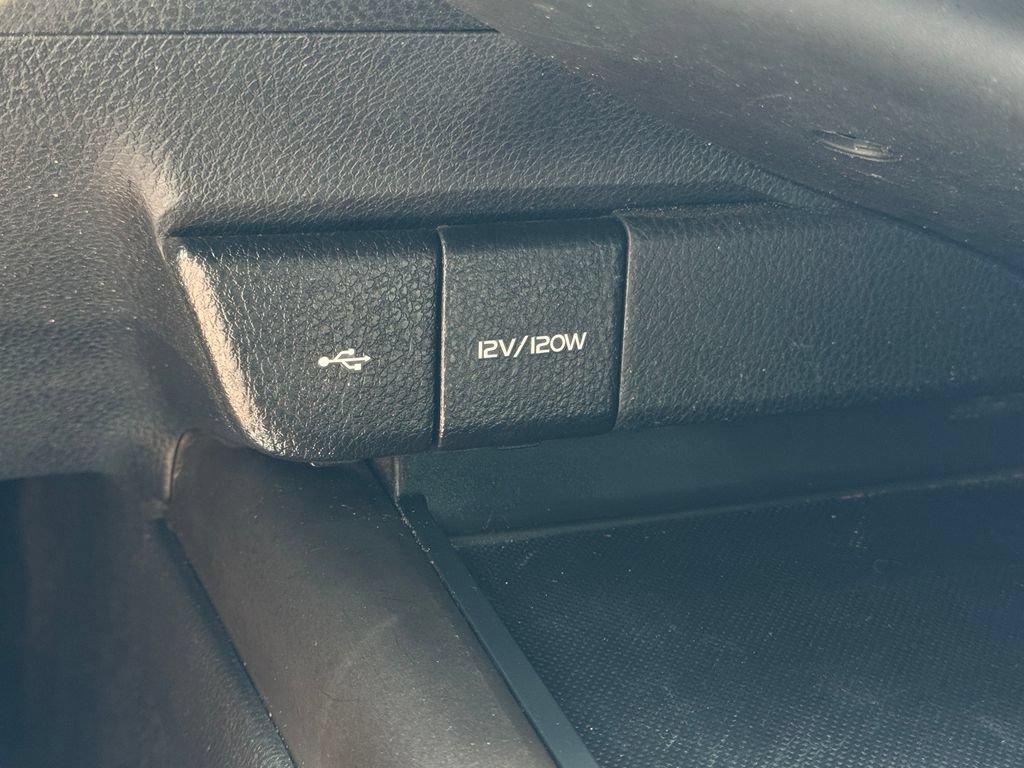 Used 2023 Toyota Camry SE FWD image 22