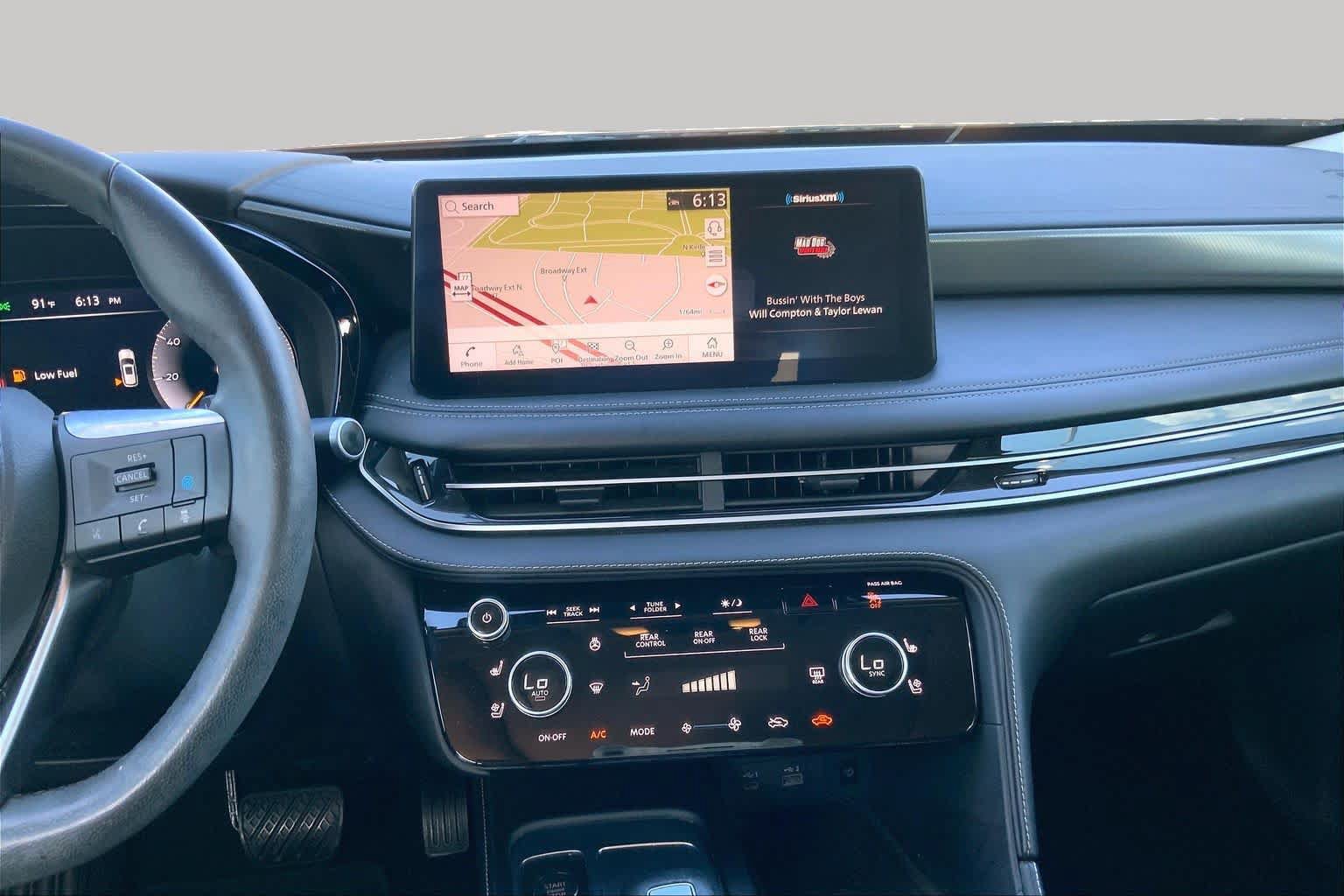 Used 2023 INFINITI QX60 Luxe w/ Performance Audio Package FWD image 6