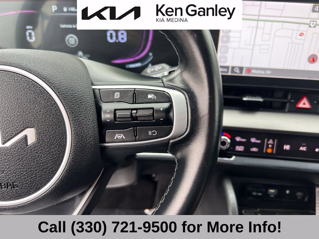 Certified 2024 Kia Sportage EX FWD image 30