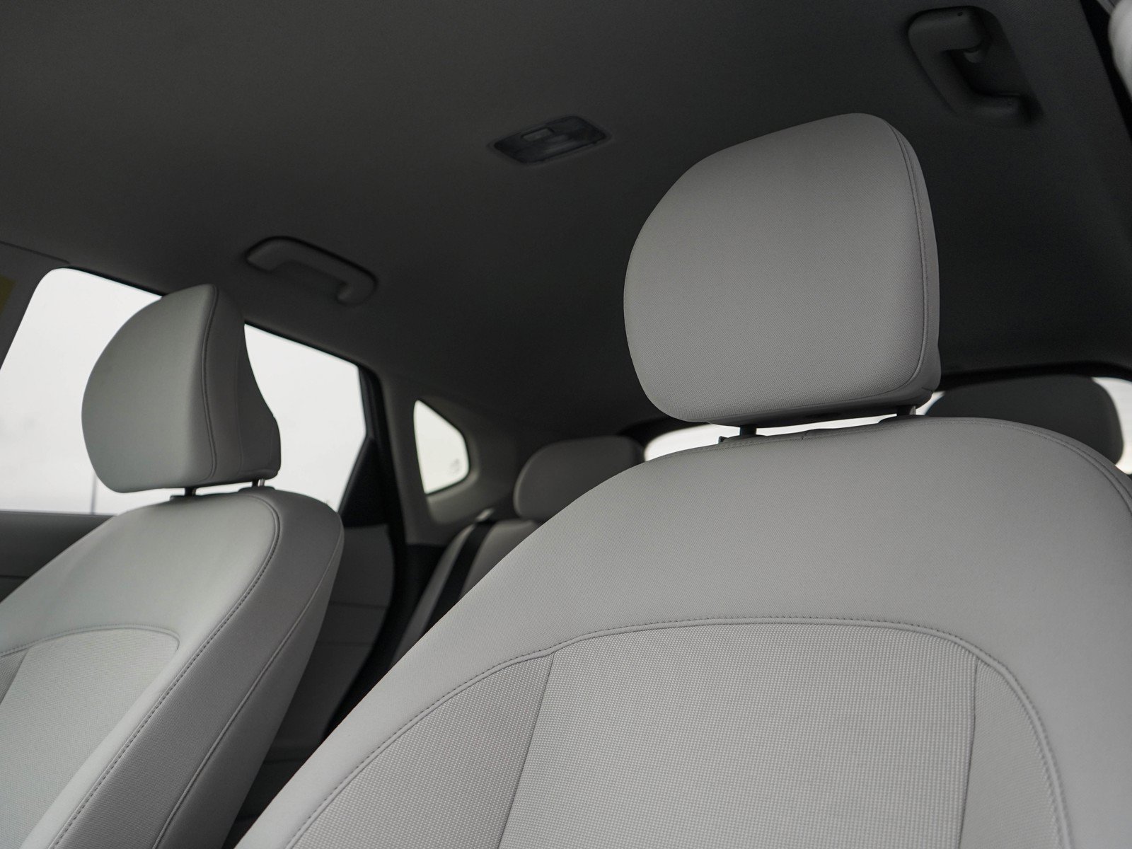 New 2027 Hyundai Kona SEL Sport AWD/4WD image 18