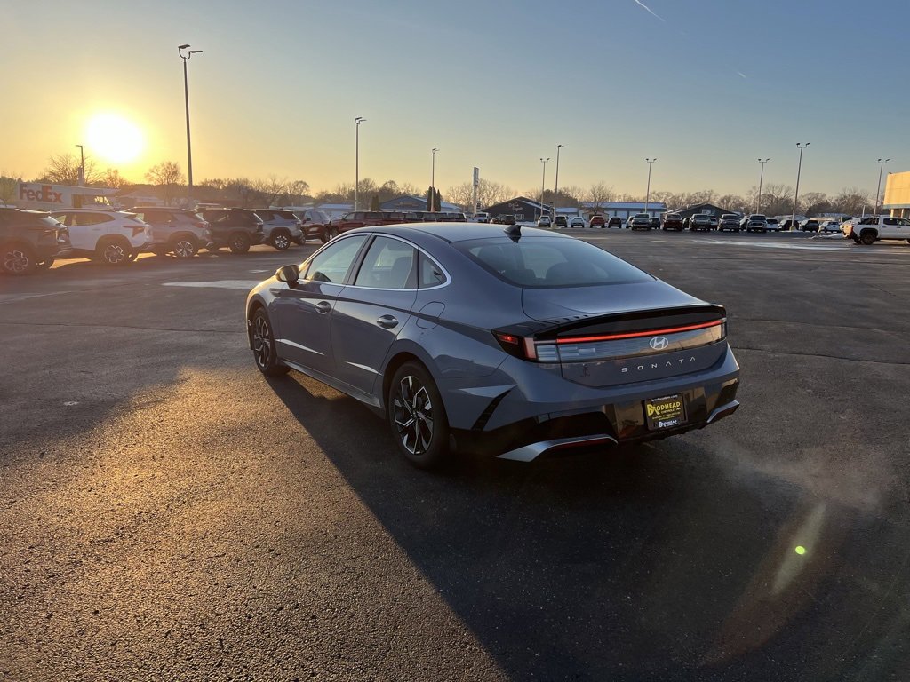 Used 2024 Hyundai Sonata SEL image 4