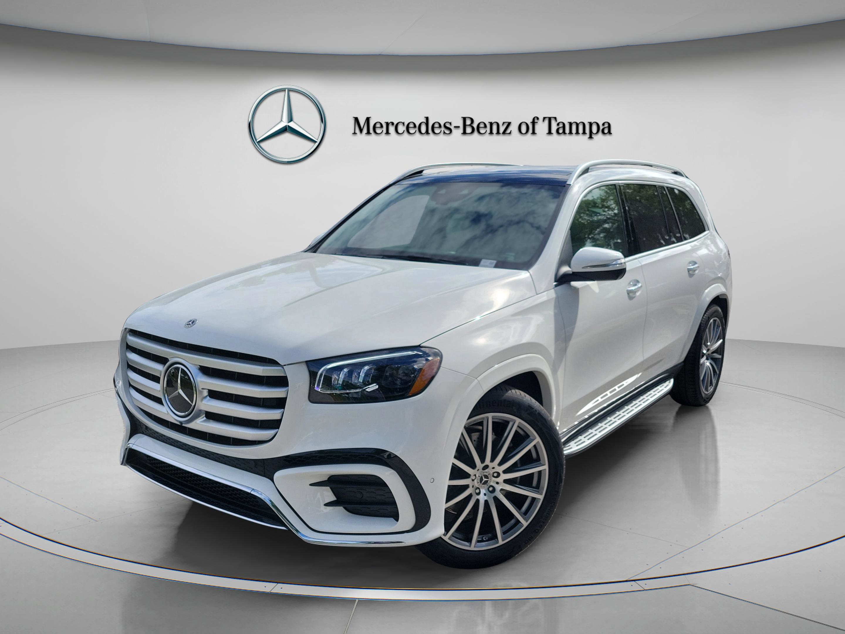 New 2026 Mercedes-Benz GLS 580 4MATIC image 1