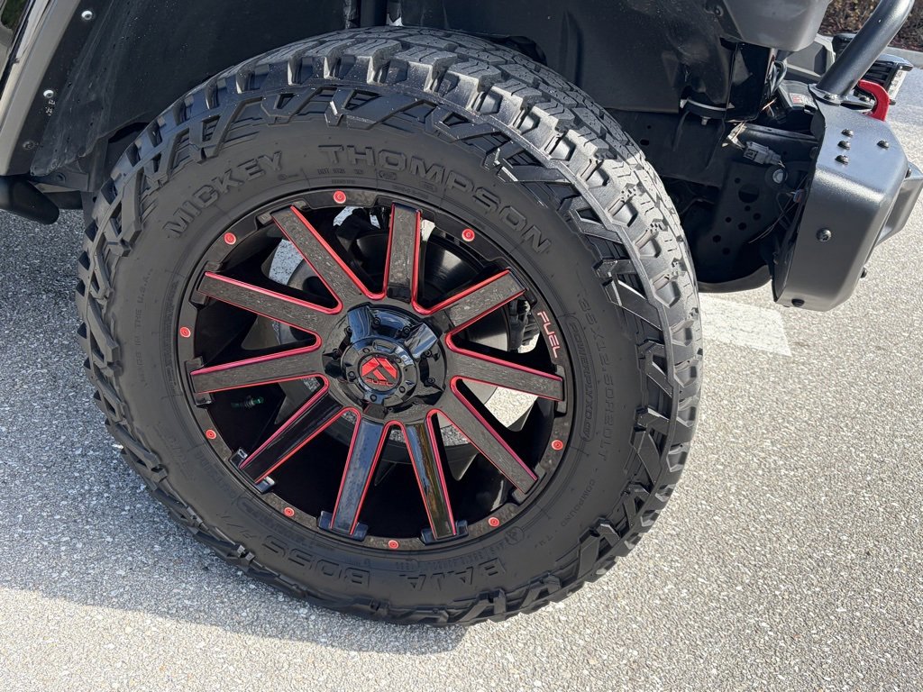 Used 2023 Jeep Wrangler Rubicon w/ Steel Bumper Group image 7