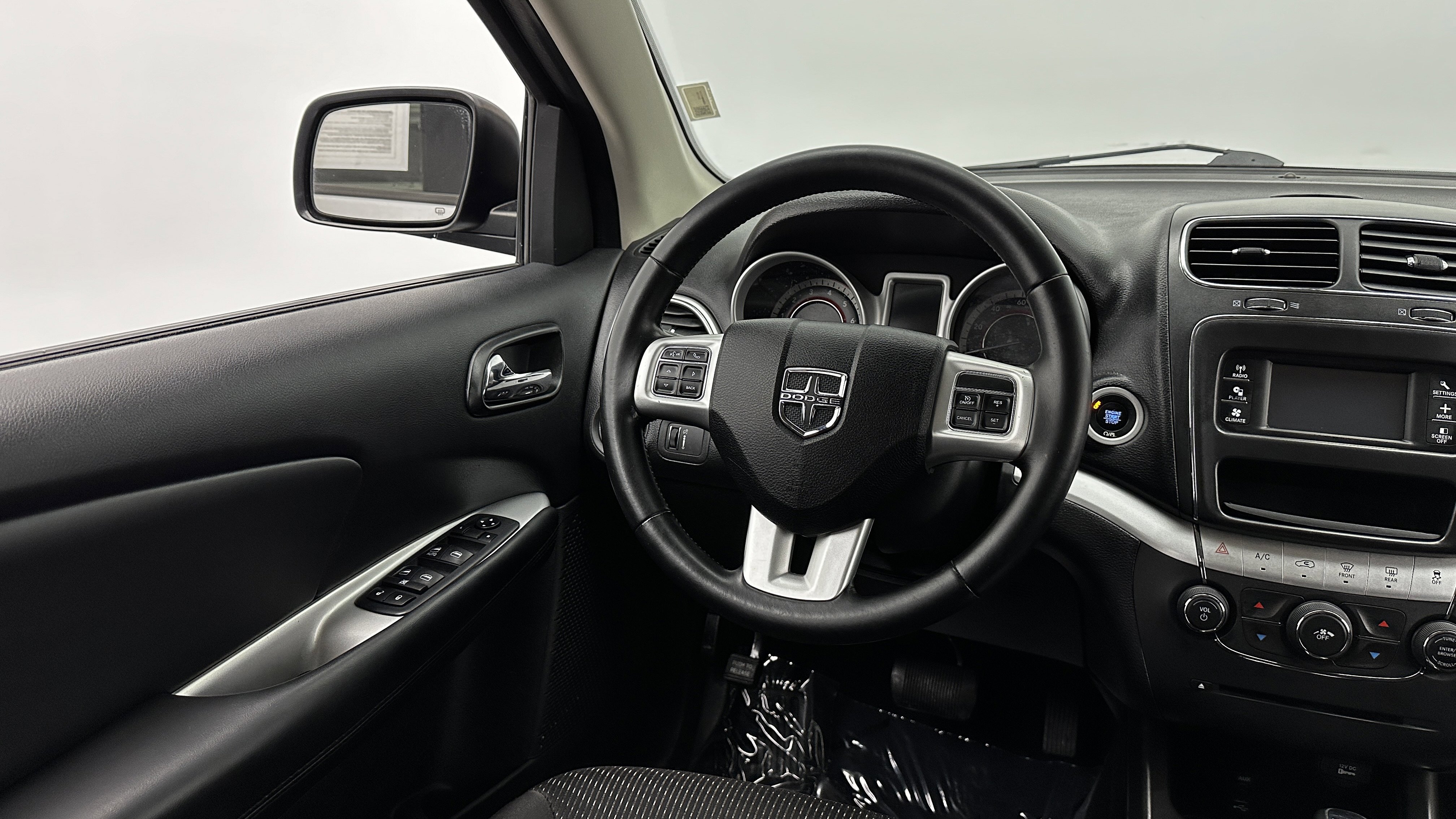 Used 2018 Dodge Journey SE w/ Popular Equipment Group image 25