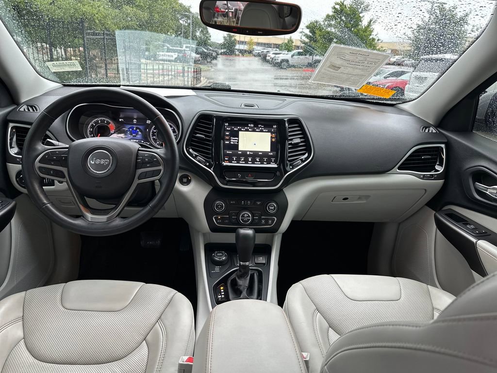 Used 2019 Jeep Cherokee Limited w/ Luxury Group AWD/4WD image 28