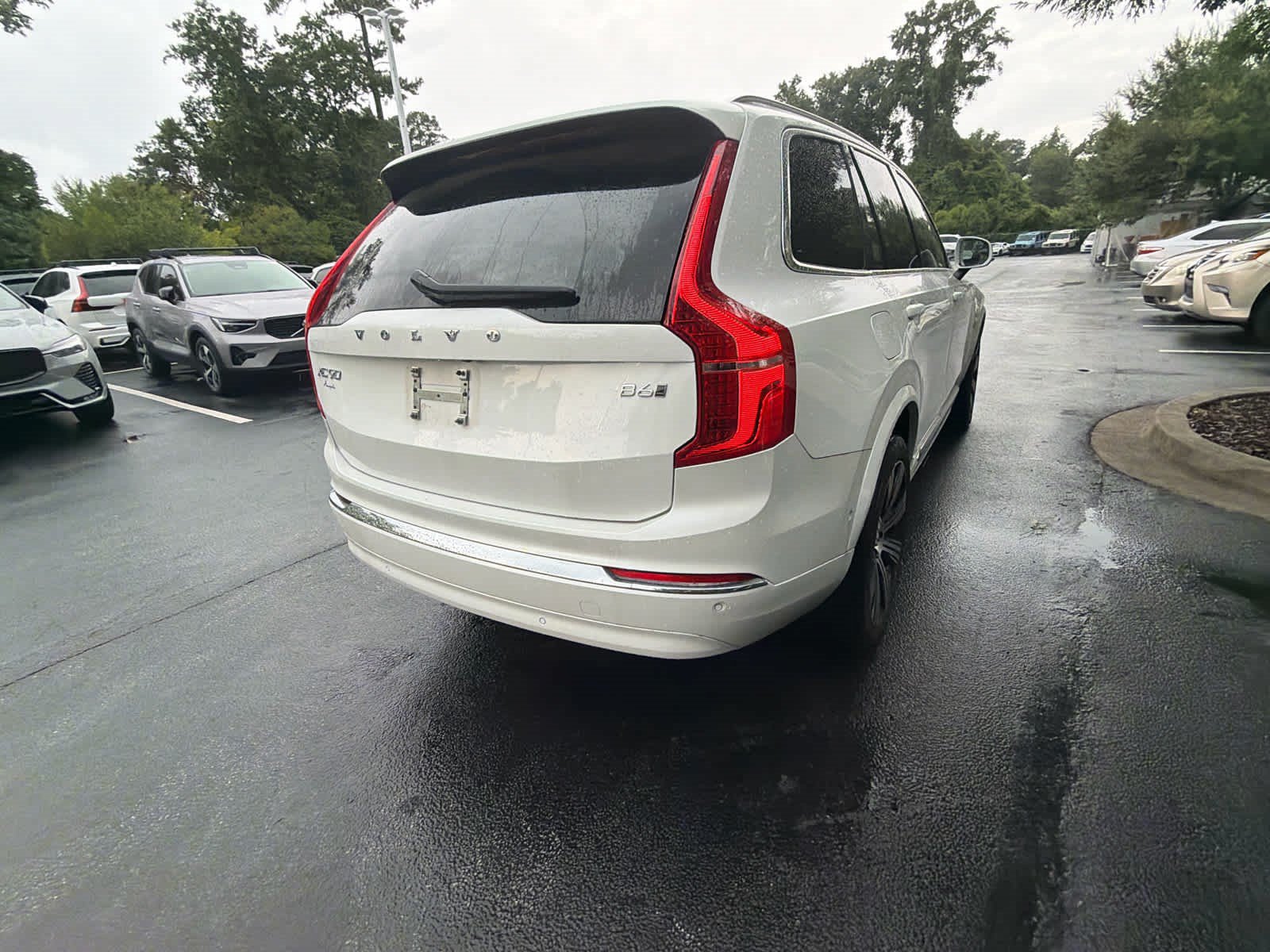 Used 2024 Volvo XC90 B6 Ultimate AWD/4WD image 34