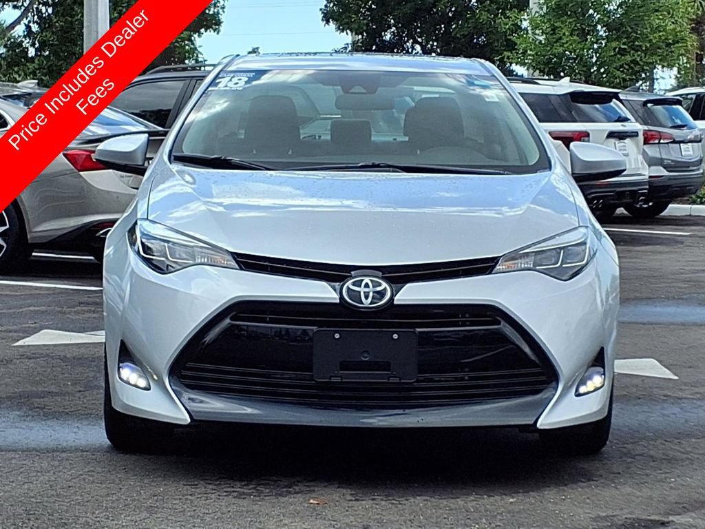 Used 2018 Toyota Corolla XLE FWD image 2