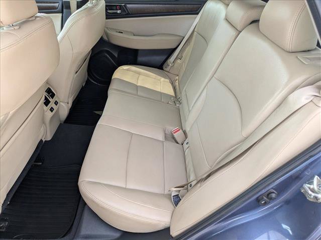 Used 2017 Subaru Outback 2.5i Limited AWD/4WD image 17