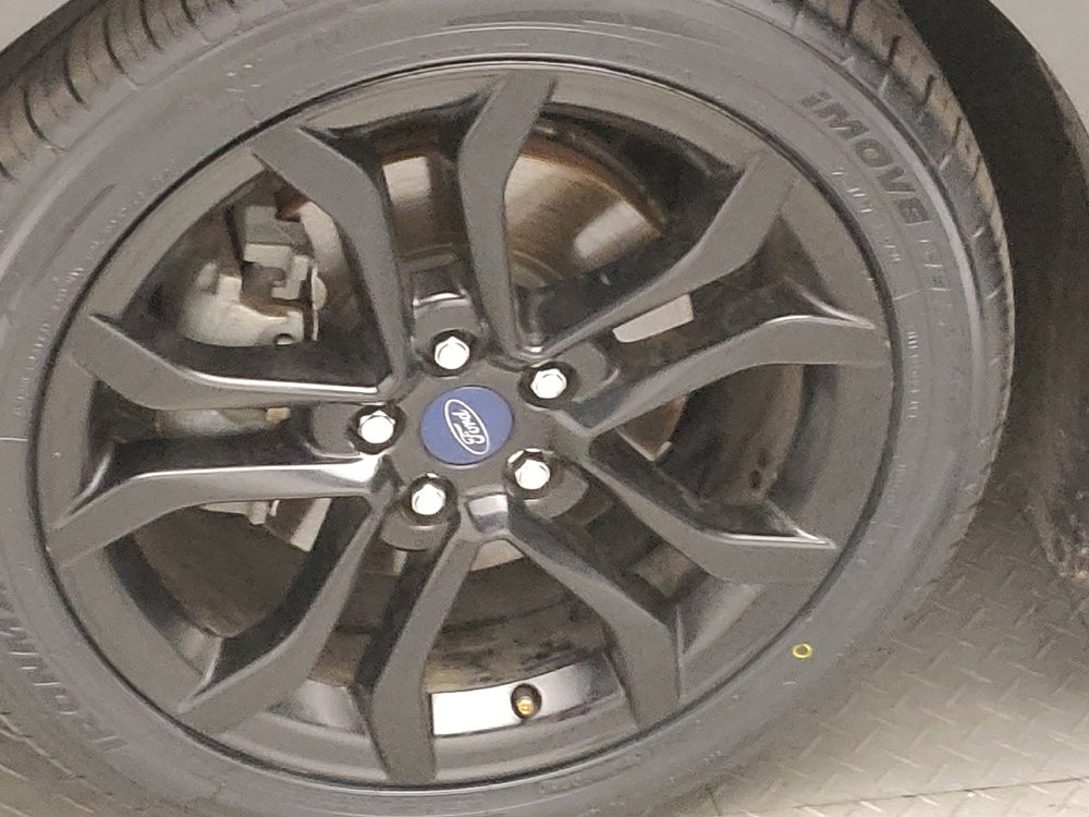 Used 2019 Ford Fusion SE w/ Equipment Group 151A FWD image 31