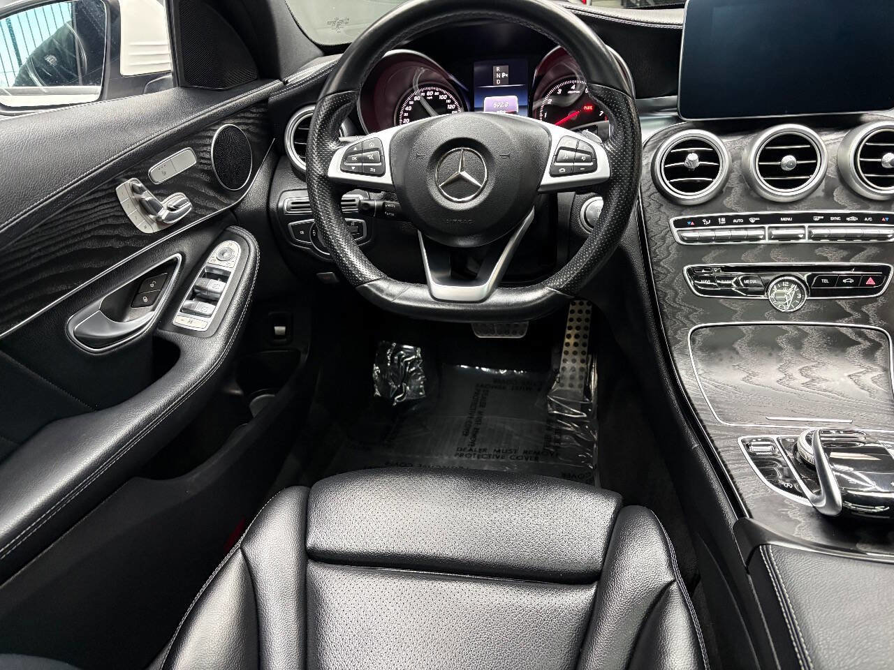 Used 2016 Mercedes-Benz C 300 Luxury image 38