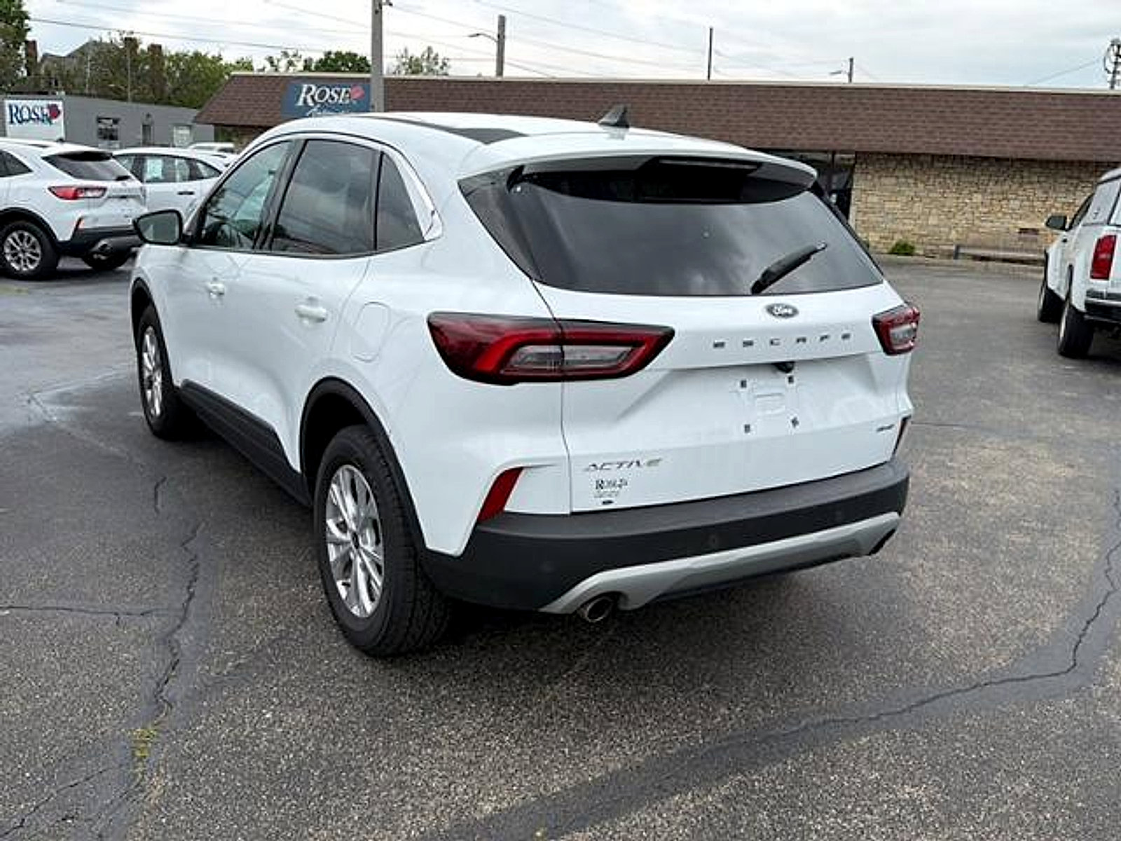Used 2023 Ford Escape Active w/ Tech Pack #1 AWD/4WD image 5