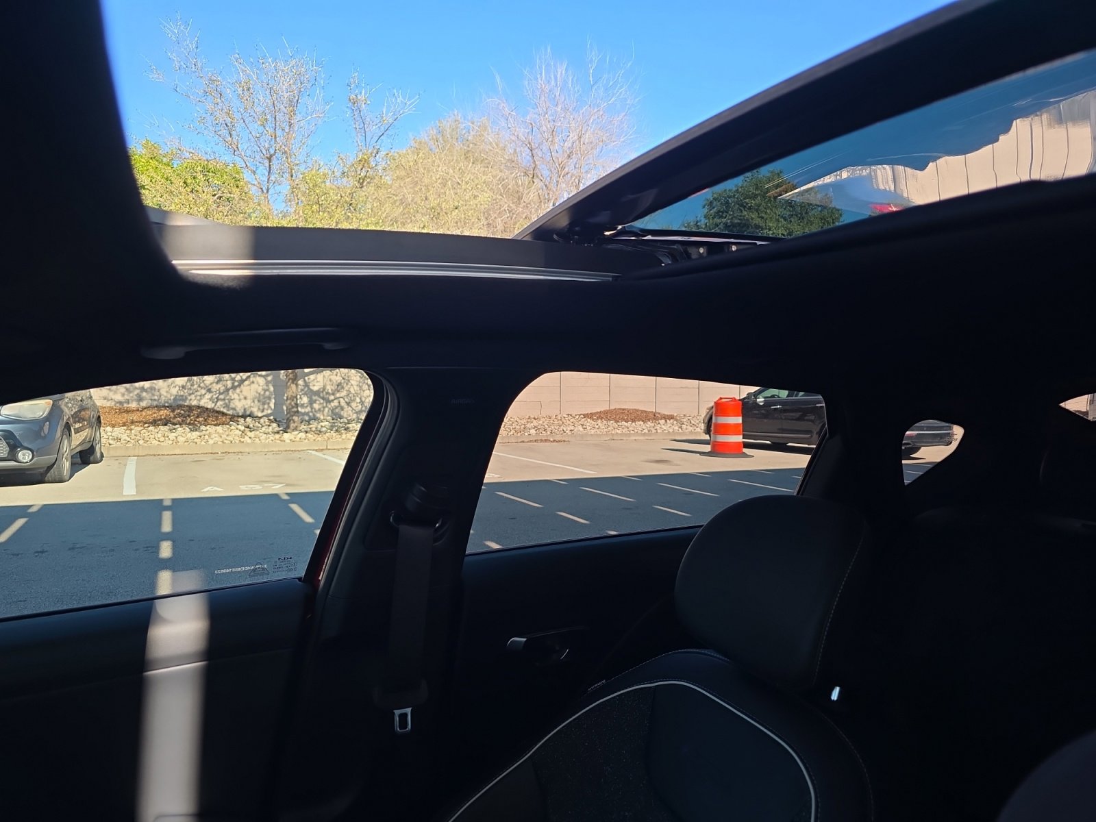 Used 2025 Kia K4 GT-Line w/ GT-Line Sunroof Package image 17