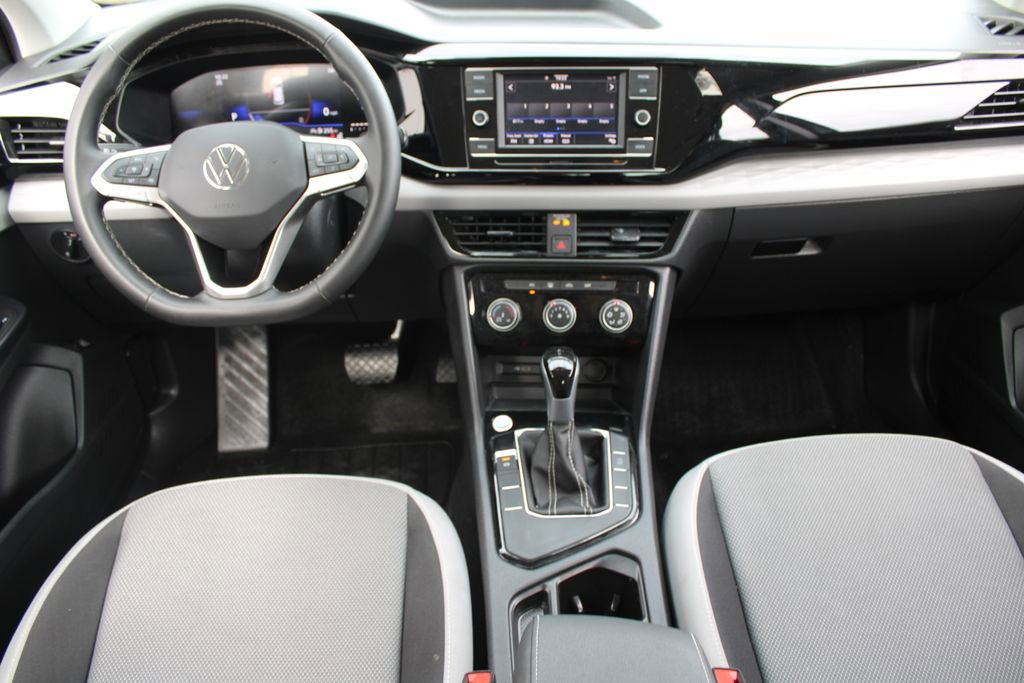 Certified 2024 Volkswagen Taos S image 18