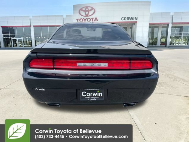 Used 2011 Dodge Challenger R/T RWD image 4