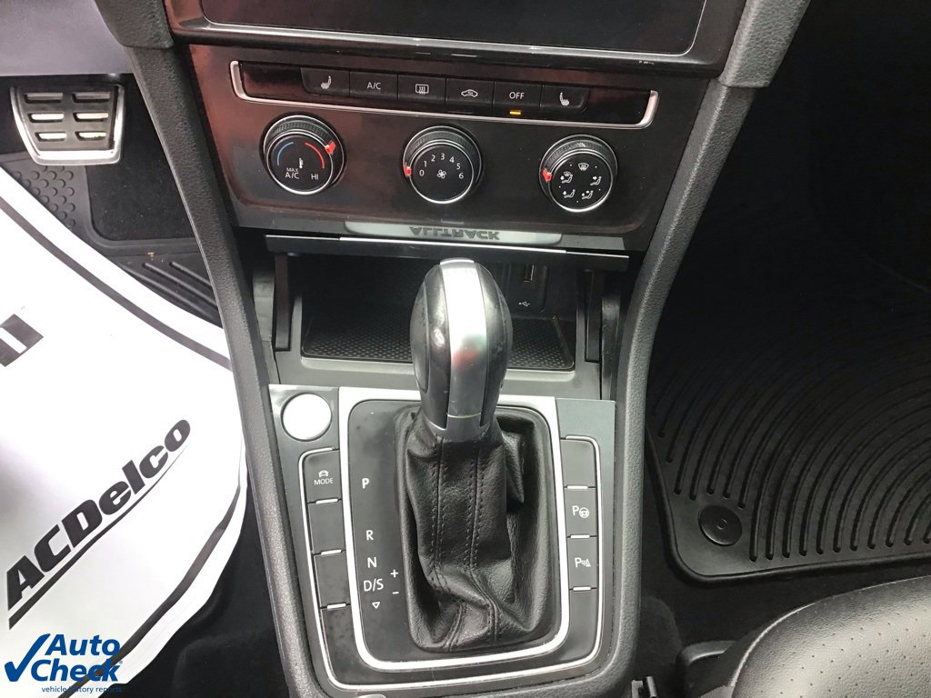 Used 2019 Volkswagen Golf Alltrack image 37