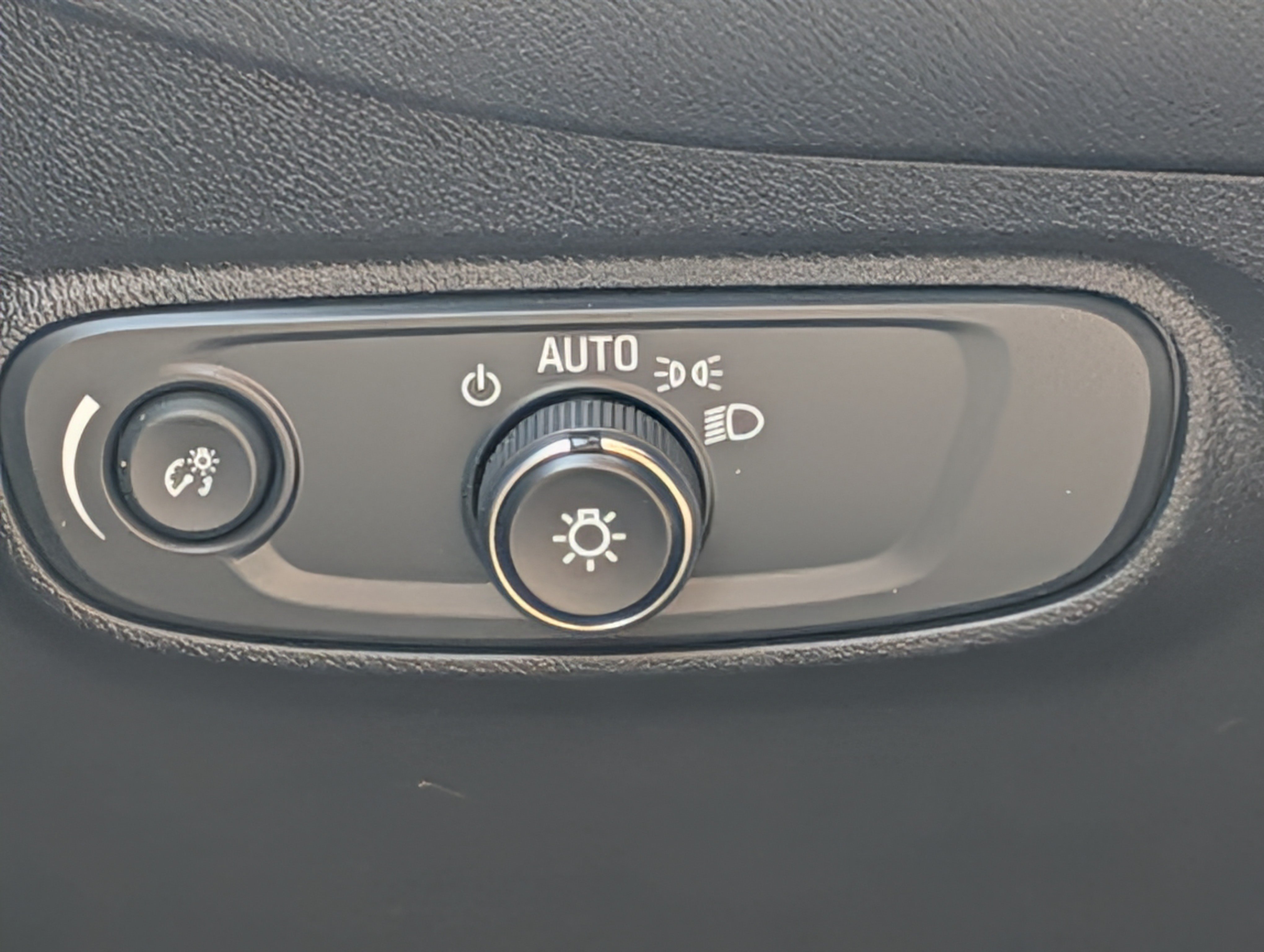 Used 2024 Chevrolet Equinox LT AWD/4WD image 27