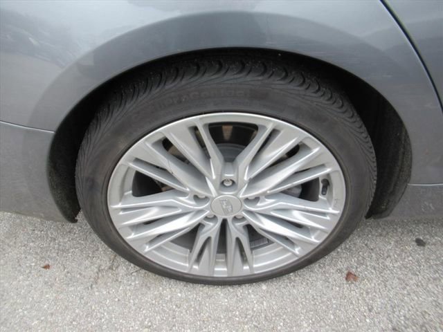 Used 2022 Cadillac CT4 Premium Luxury image 5