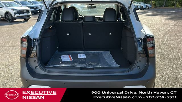 Used 2025 Nissan Kicks SR w/ SR Premium Package AWD/4WD image 27