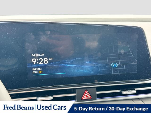 Used 2024 Hyundai Elantra SEL w/ Convenience Package image 16