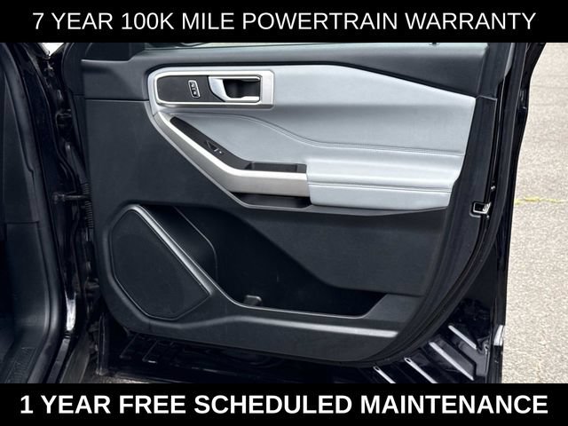 Used 2023 Ford Explorer XLT w/ Equipment Group 202A AWD/4WD image 8