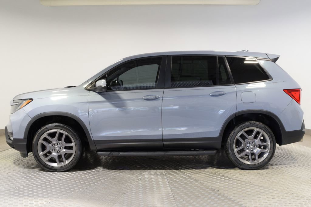 Used 2023 Honda Passport EX-L image 2