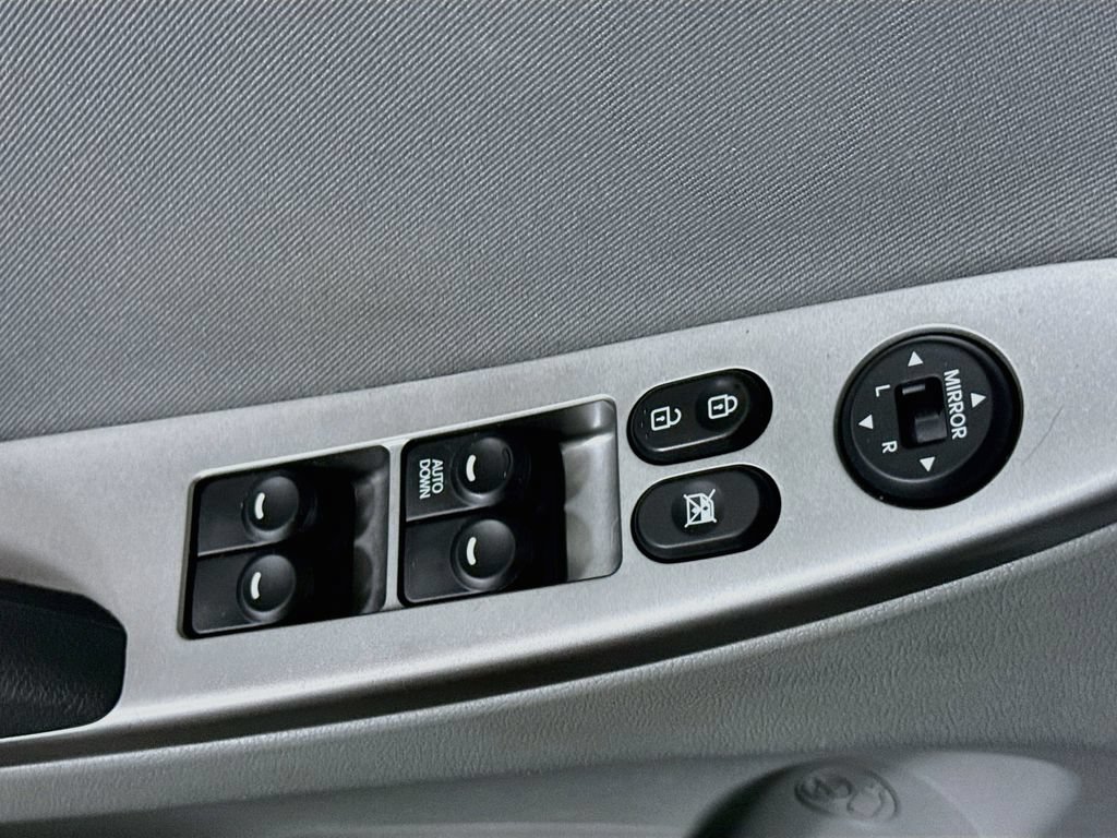 Used 2017 Hyundai Accent SE FWD image 18