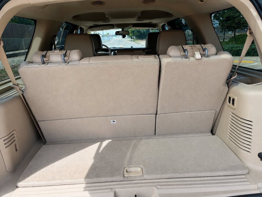 Used 2008 Ford Expedition Eddie Bauer AWD/4WD image 16