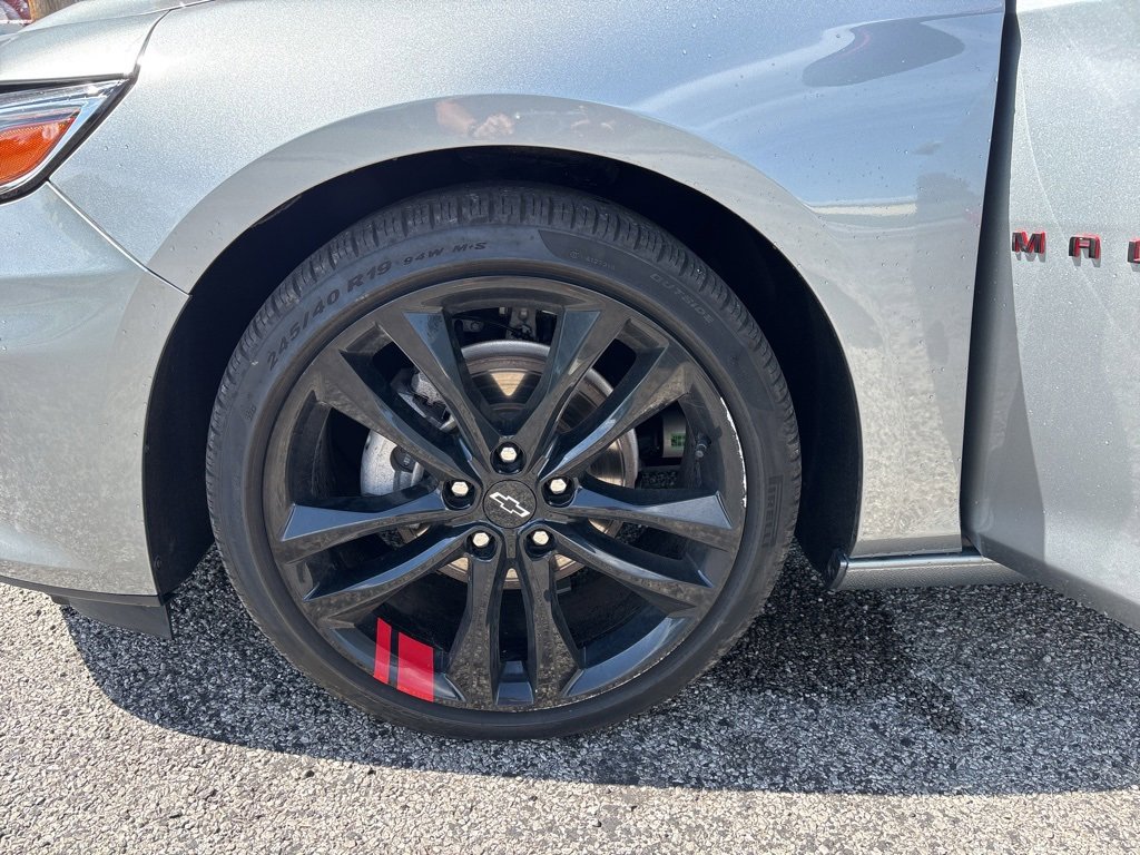 Used 2024 Chevrolet Malibu LT w/ Redline Edition image 21