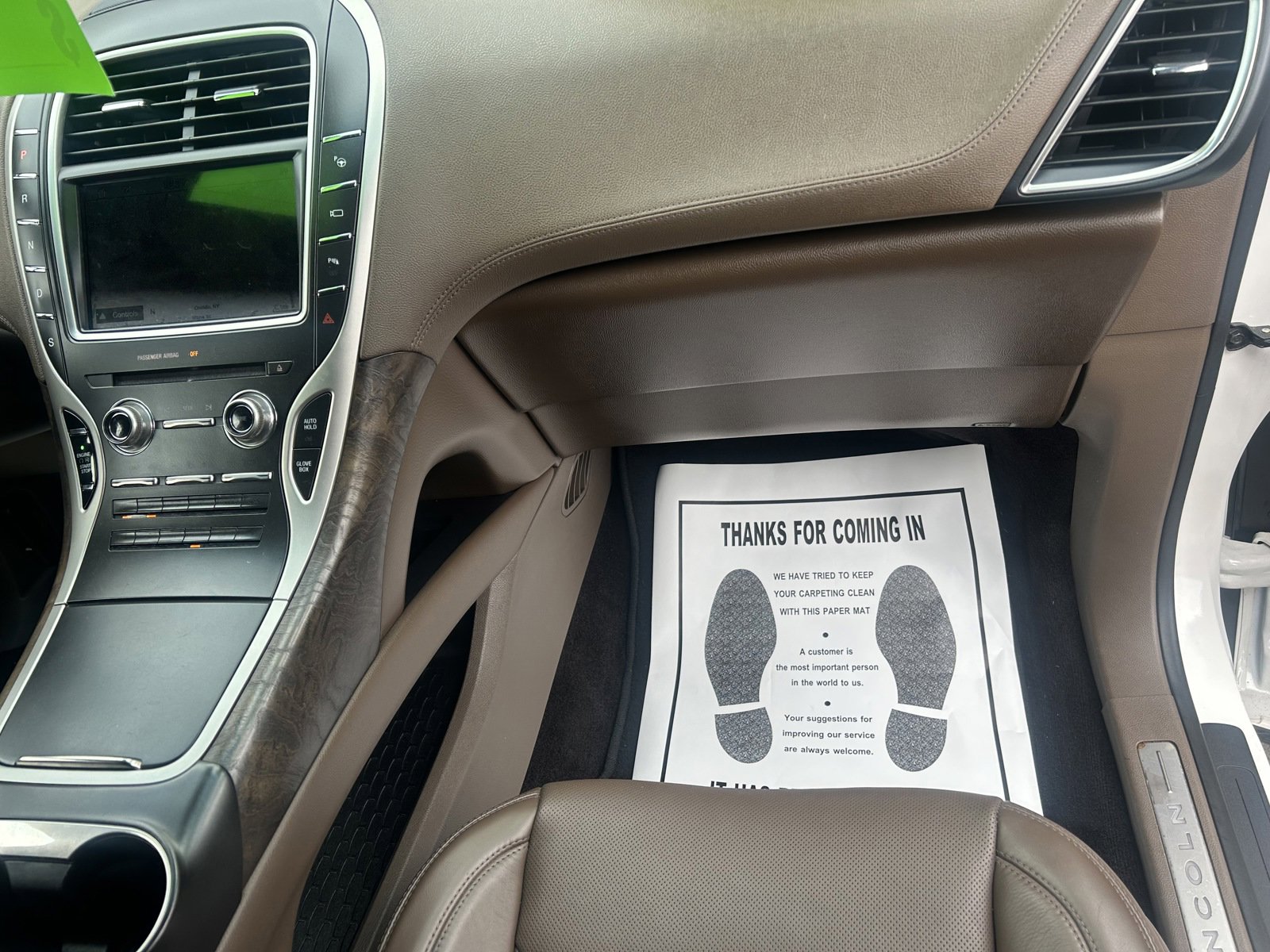 Used 2016 Lincoln MKX Reserve w/ Technology Package image 20