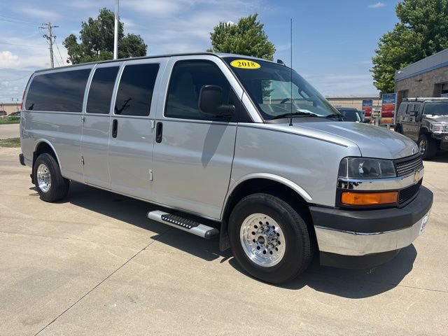 Used 2018 Chevrolet Express 3500 LT w/ LT Preferred Equipment Group RWD image 25