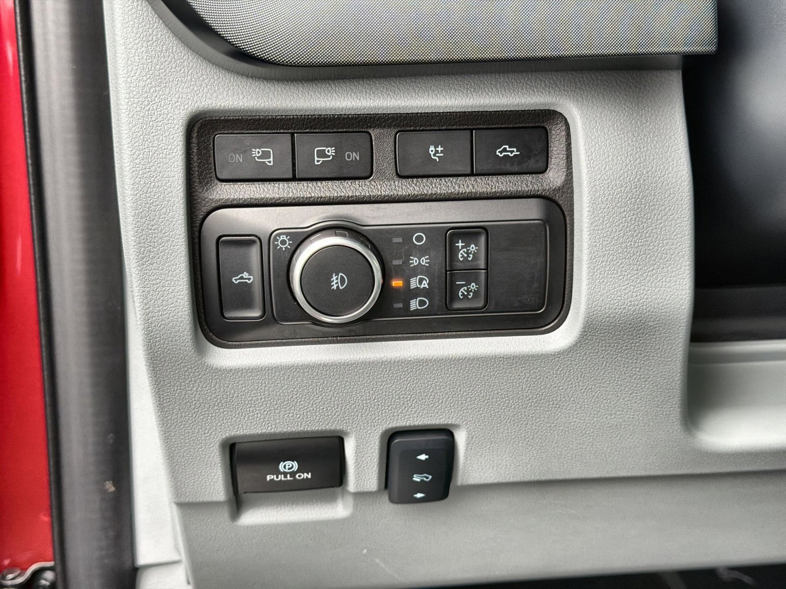 Used 2024 Ford F450 Limited w/ FX4 Off-Road Package AWD/4WD image 33