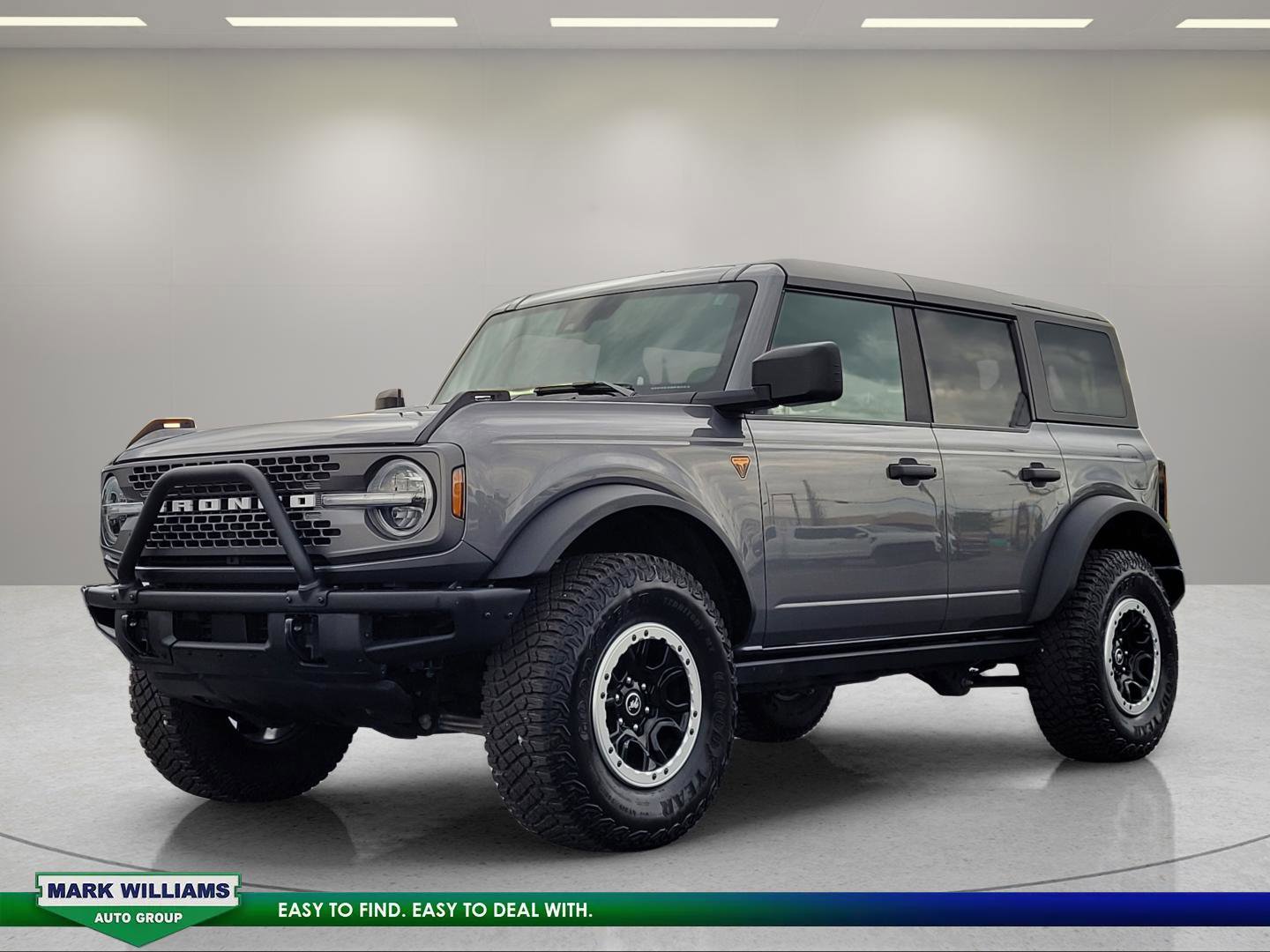 Certified 2023 Ford Bronco Badlands w/ Sasquatch Package AWD/4WD image 8