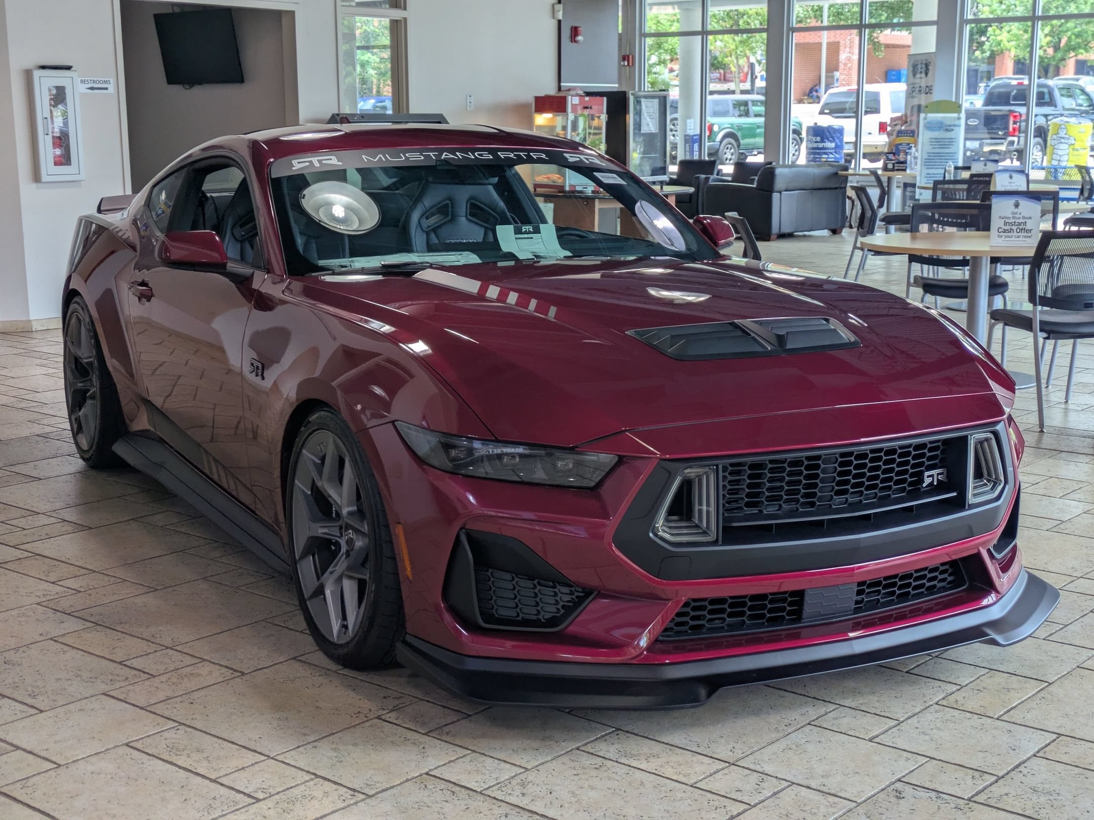 New 2026 Ford Mustang GT Premium w/ GT Performance Package RWD image 1