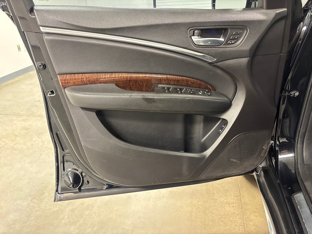 Used 2018 Acura MDX SH-AWD w/ Technology Package image 25