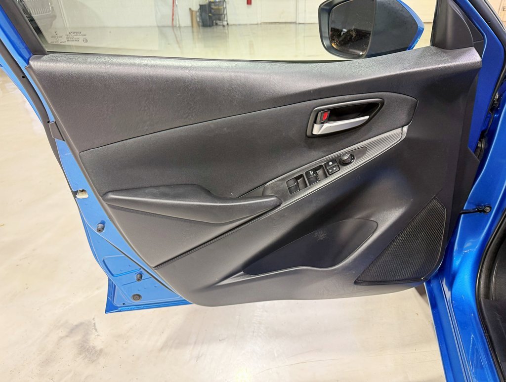 Used 2020 Toyota Yaris LE image 22