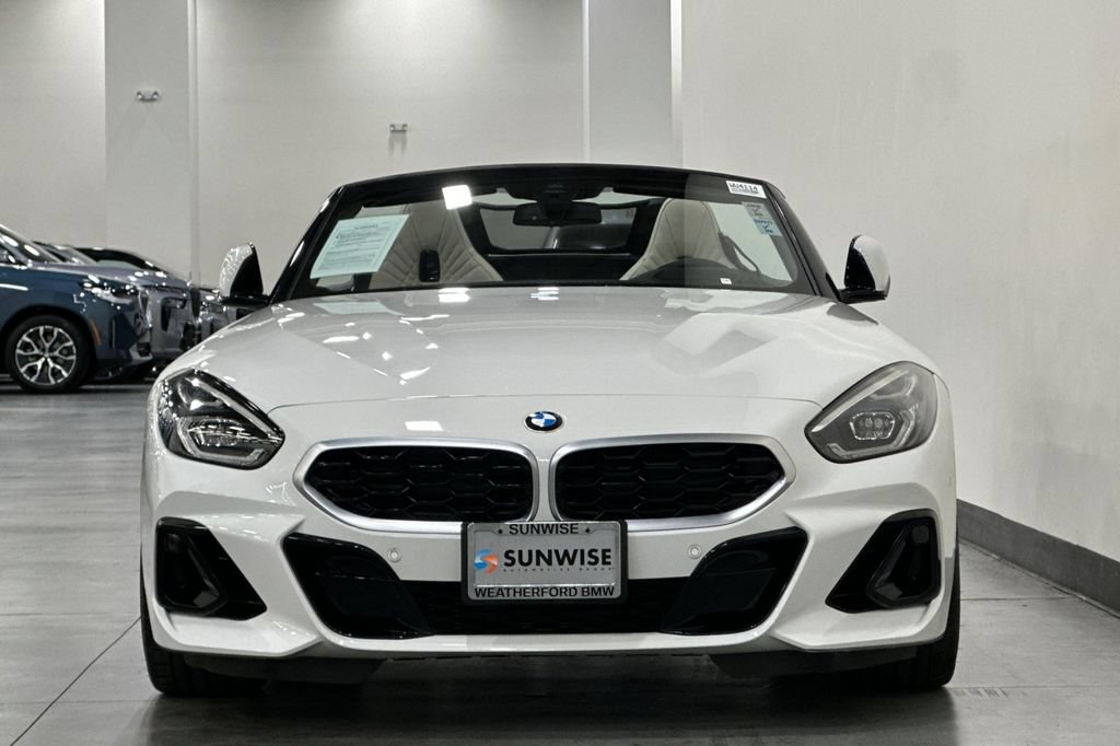 Used 2025 BMW Z4 sDrive30i w/ Premium Package RWD image 9