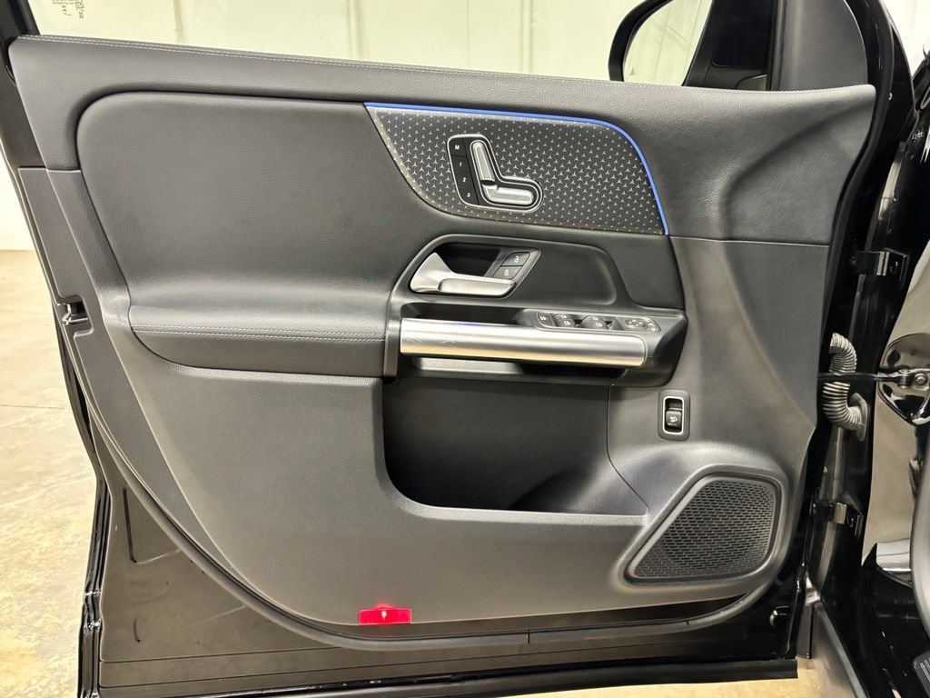 Used 2025 Mercedes-Benz GLA 250 image 19