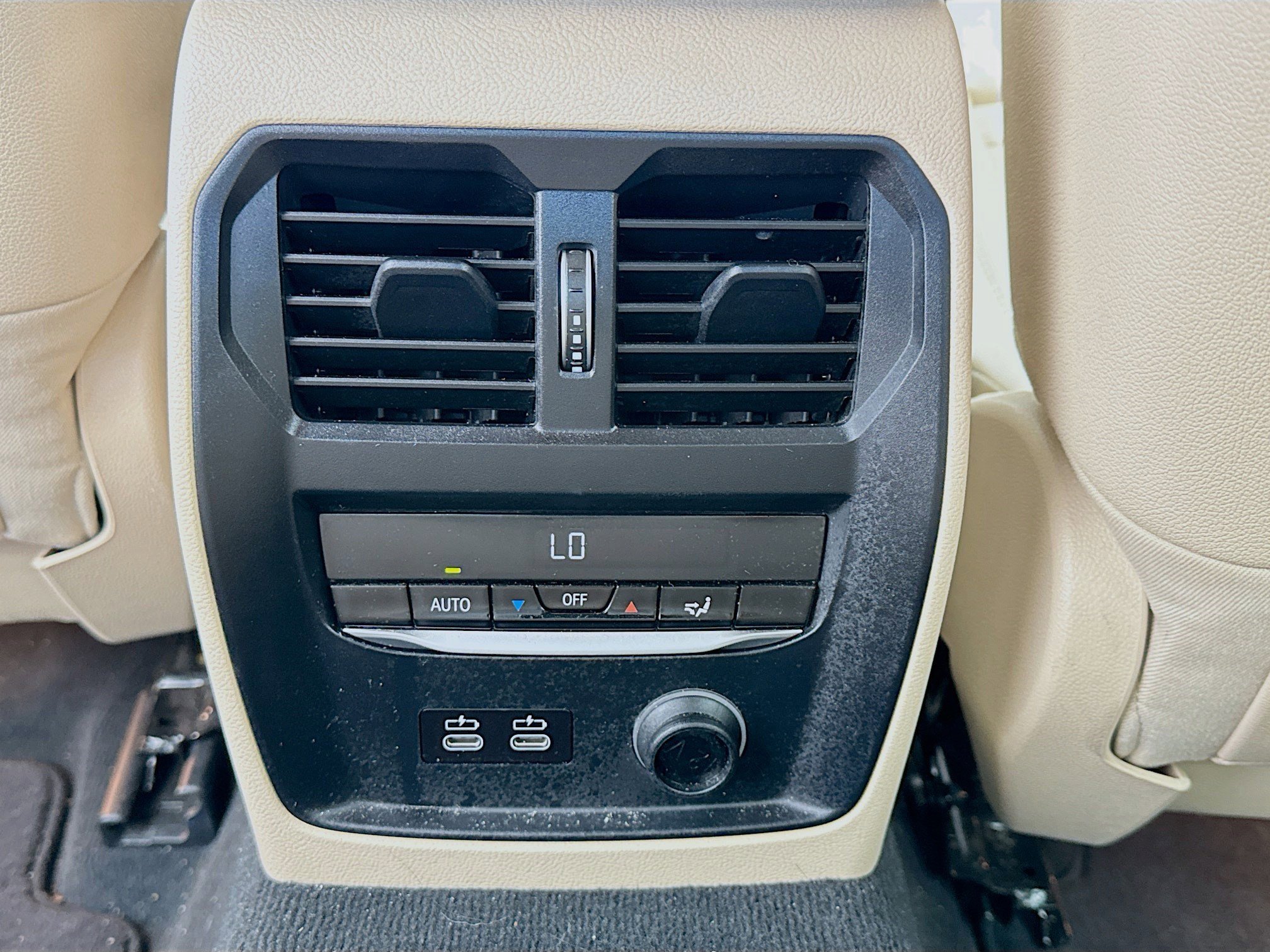 Used 2020 BMW 330i Sedan w/ Driving Assistance Package image 16