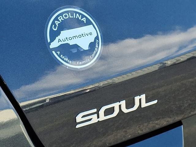 Used 2025 Kia Soul GT-Line image 31