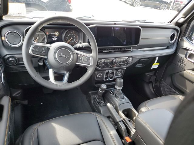 New 2025 Jeep Wrangler Sahara image 7