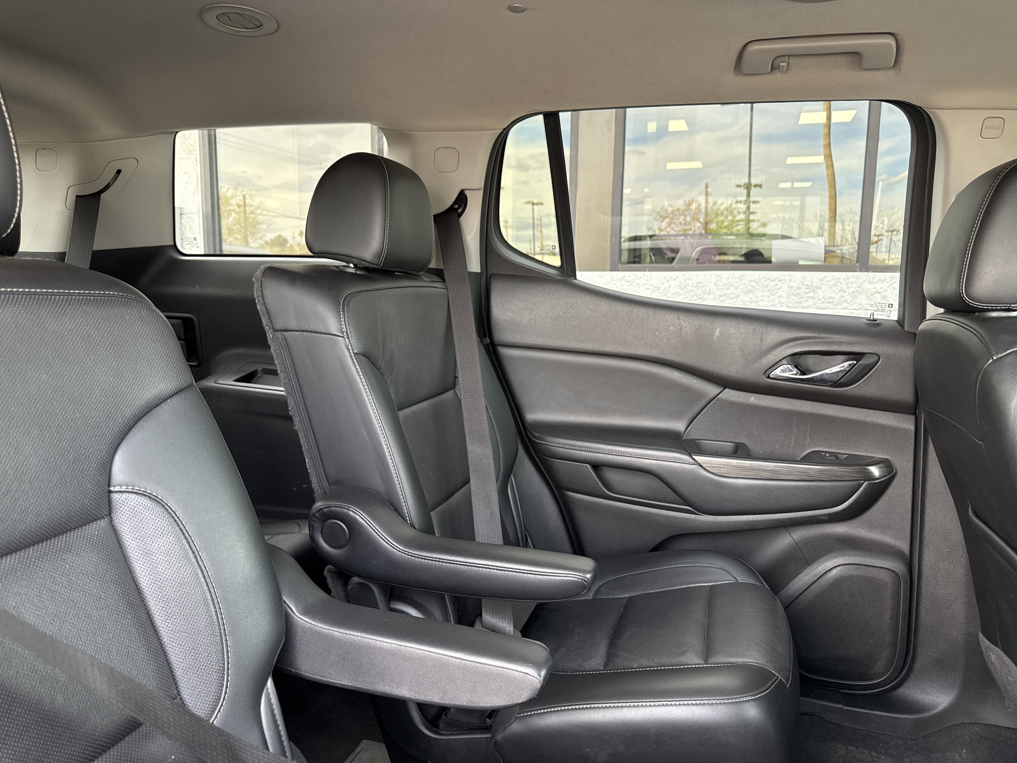 Used 2020 GMC Acadia SLT image 70