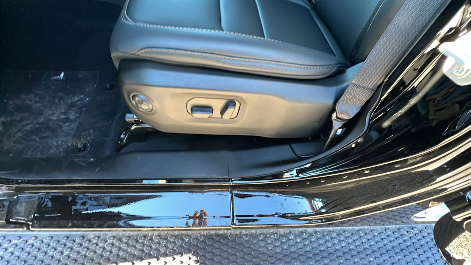 New 2026 Jeep Wrangler Sahara image 17