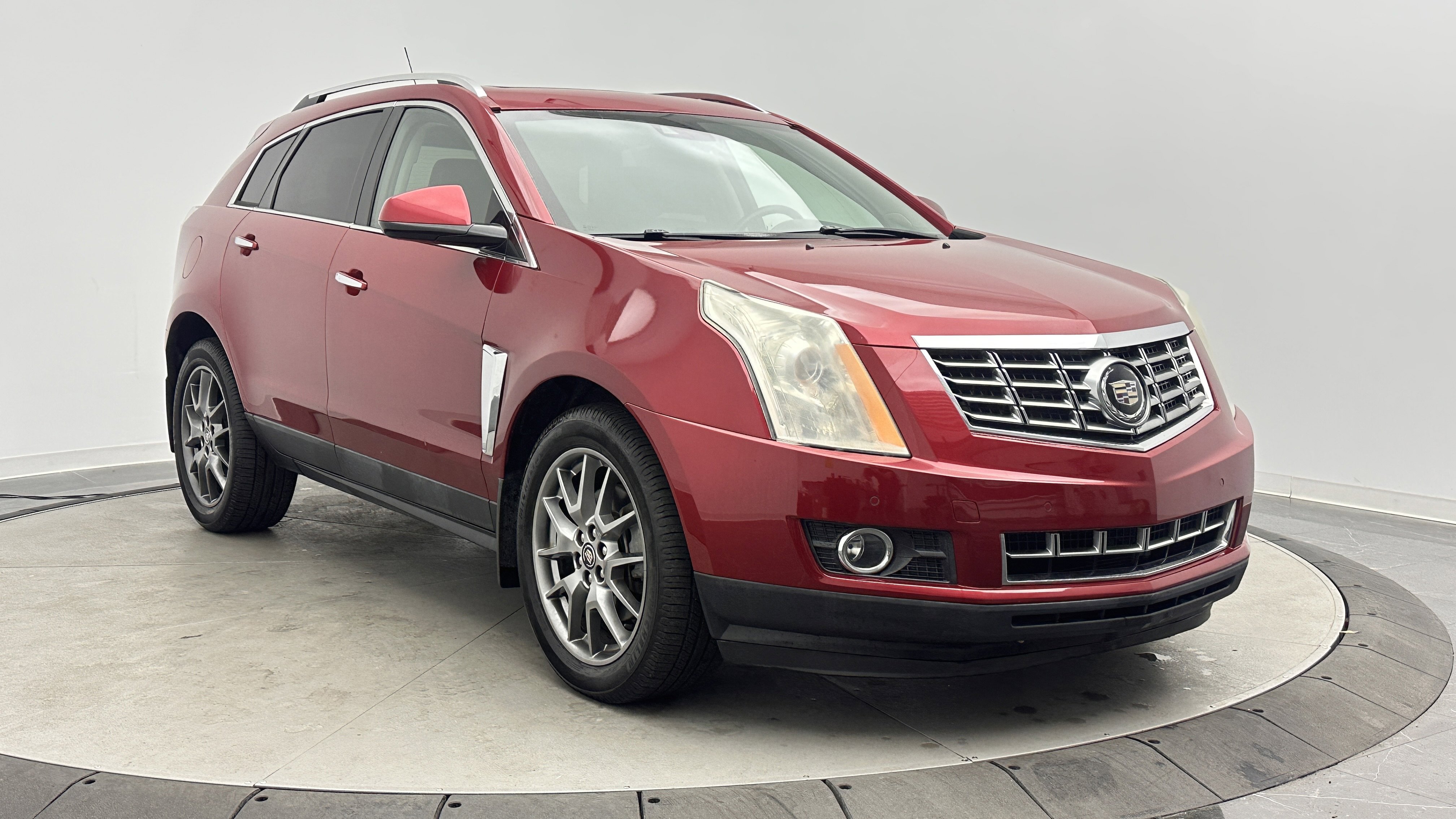 Used 2016 Cadillac SRX Premium w/ Driver Assist Package FWD image 3