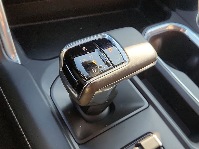 Certified 2024 GMC Sierra 1500 Denali Ultimate AWD/4WD image 15
