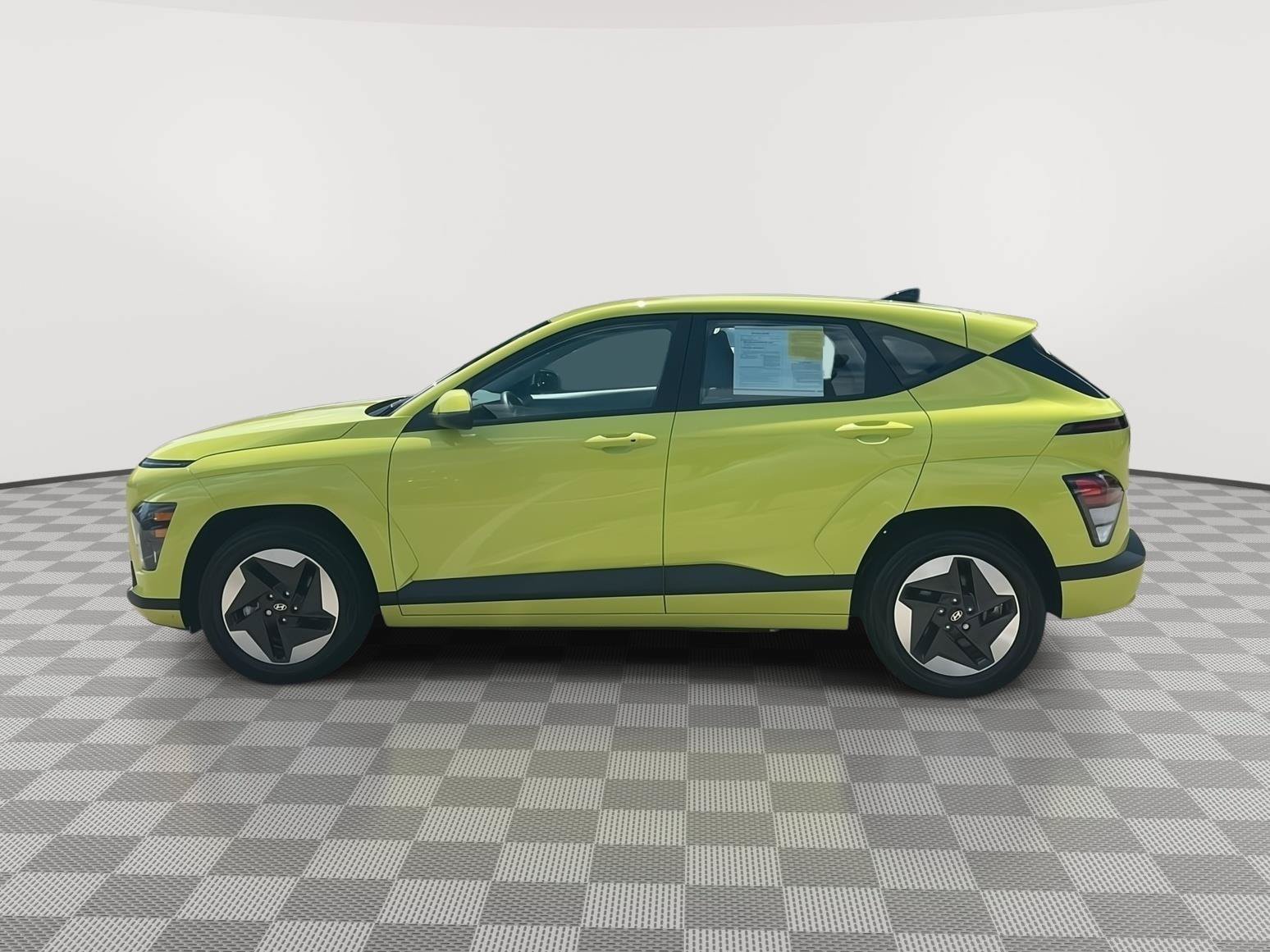 Certified 2024 Hyundai Kona SE FWD image 8