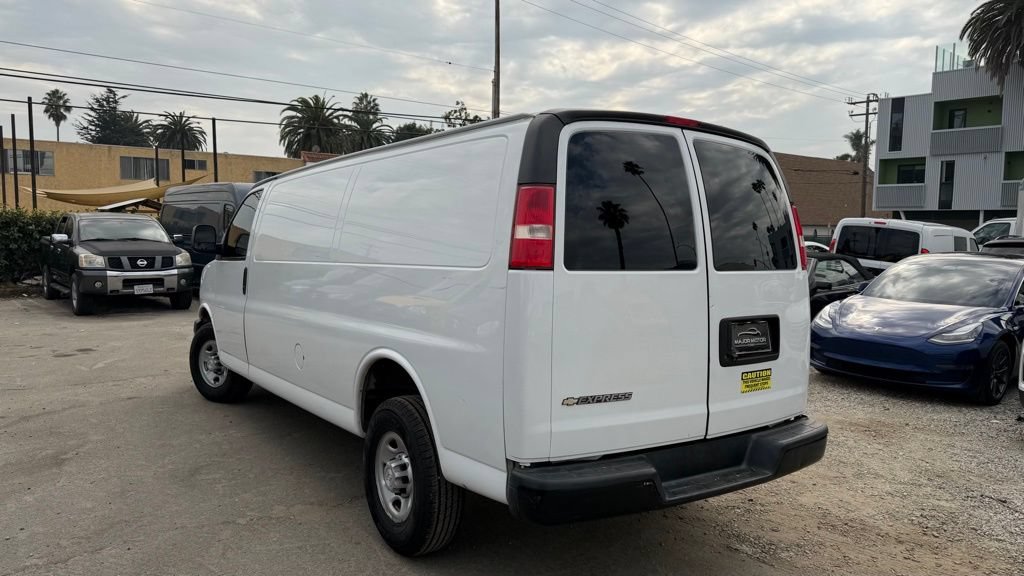 Used 2019 Chevrolet Express 2500 Extended w/ Driver Convenience Package RWD image 8