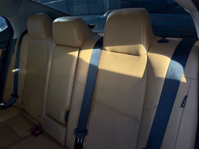 Certified 2022 Nissan Sentra SV w/ SV Premium Package FWD image 11